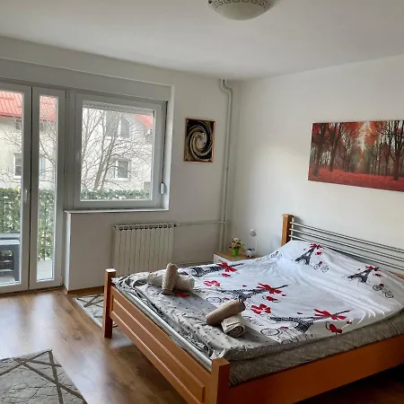 Luxury Center Apartment *