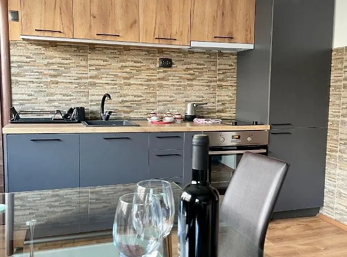 Luxury Center Apartment *